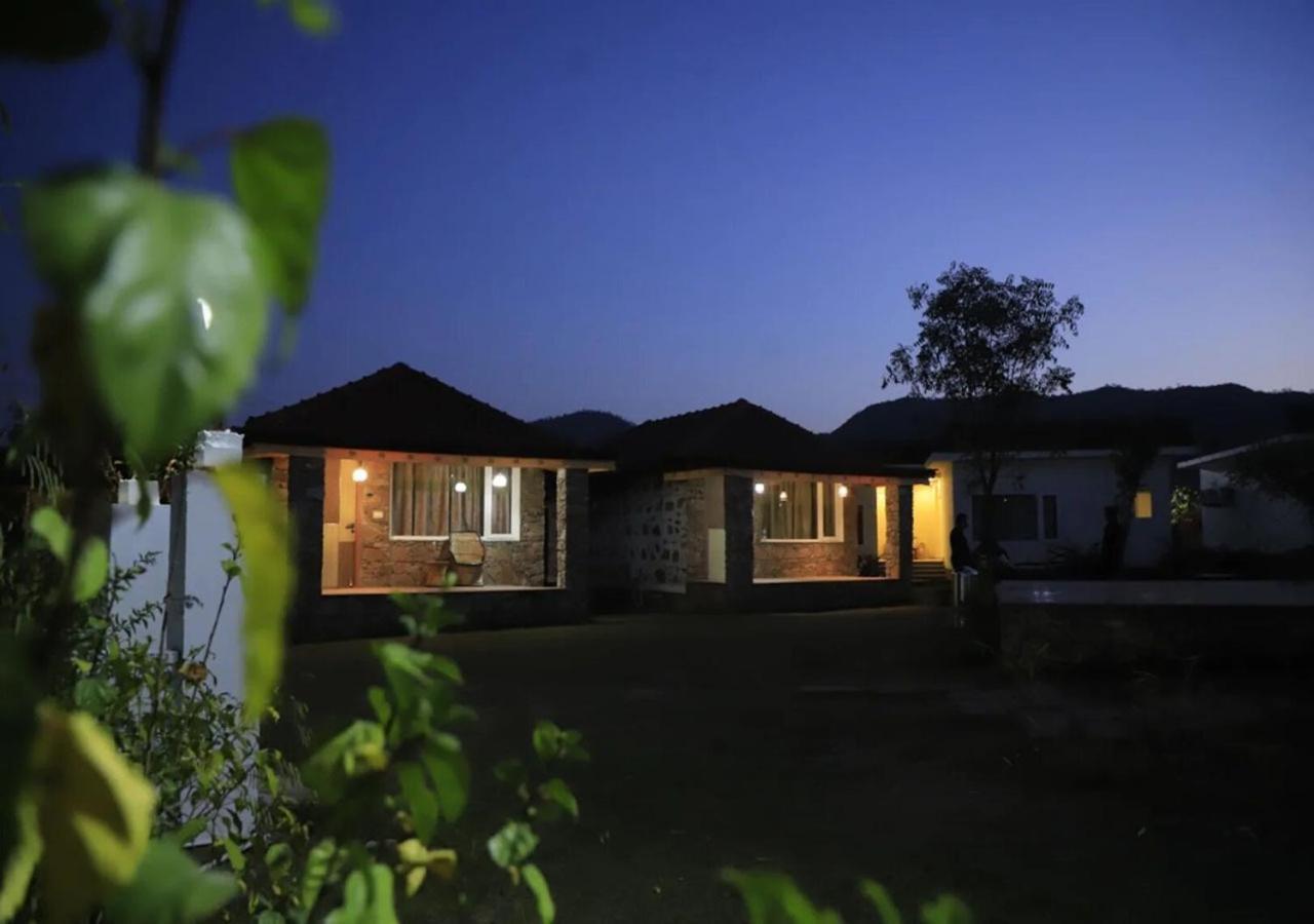 Virat Resorts, Sariska Rajasthan Bairāt Extérieur photo