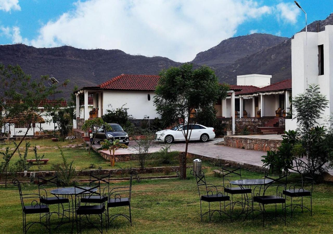 Virat Resorts, Sariska Rajasthan Bairāt Extérieur photo